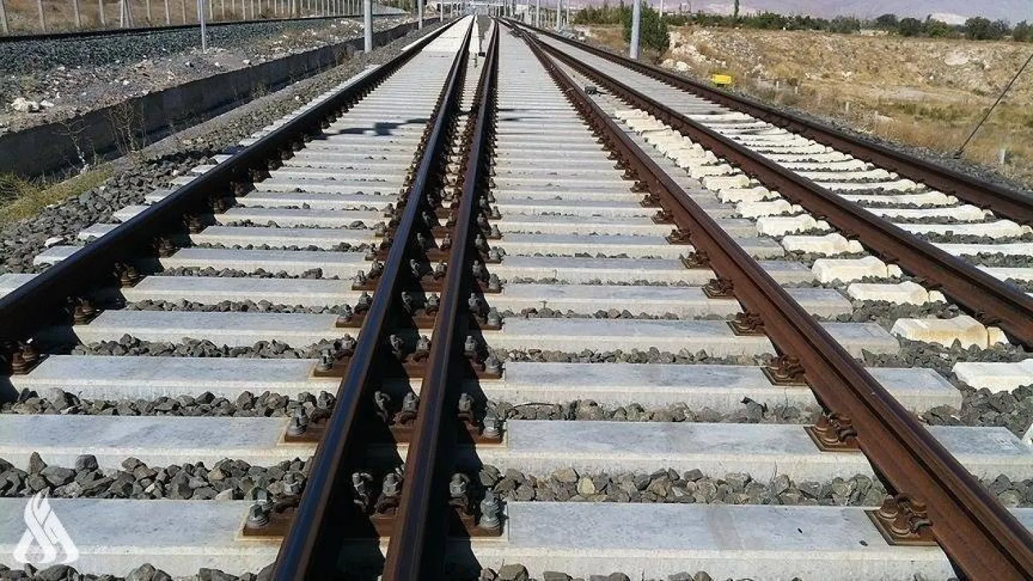 أحد مشاريع توسيع السكك الحديدية في العراق (وكالة الأنباء العراقية)