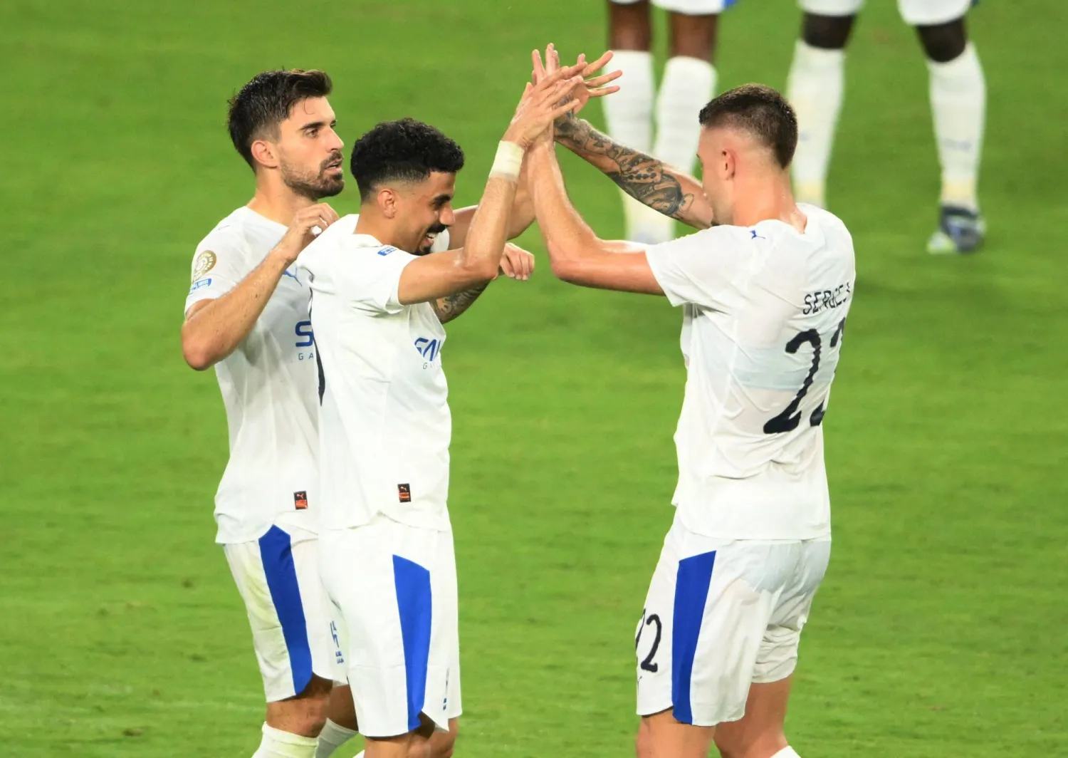 نجح الهلال بكسر عقدة الكرة المكسيكية أمام الفرق والمنتخبات السعودية (رويترز) 