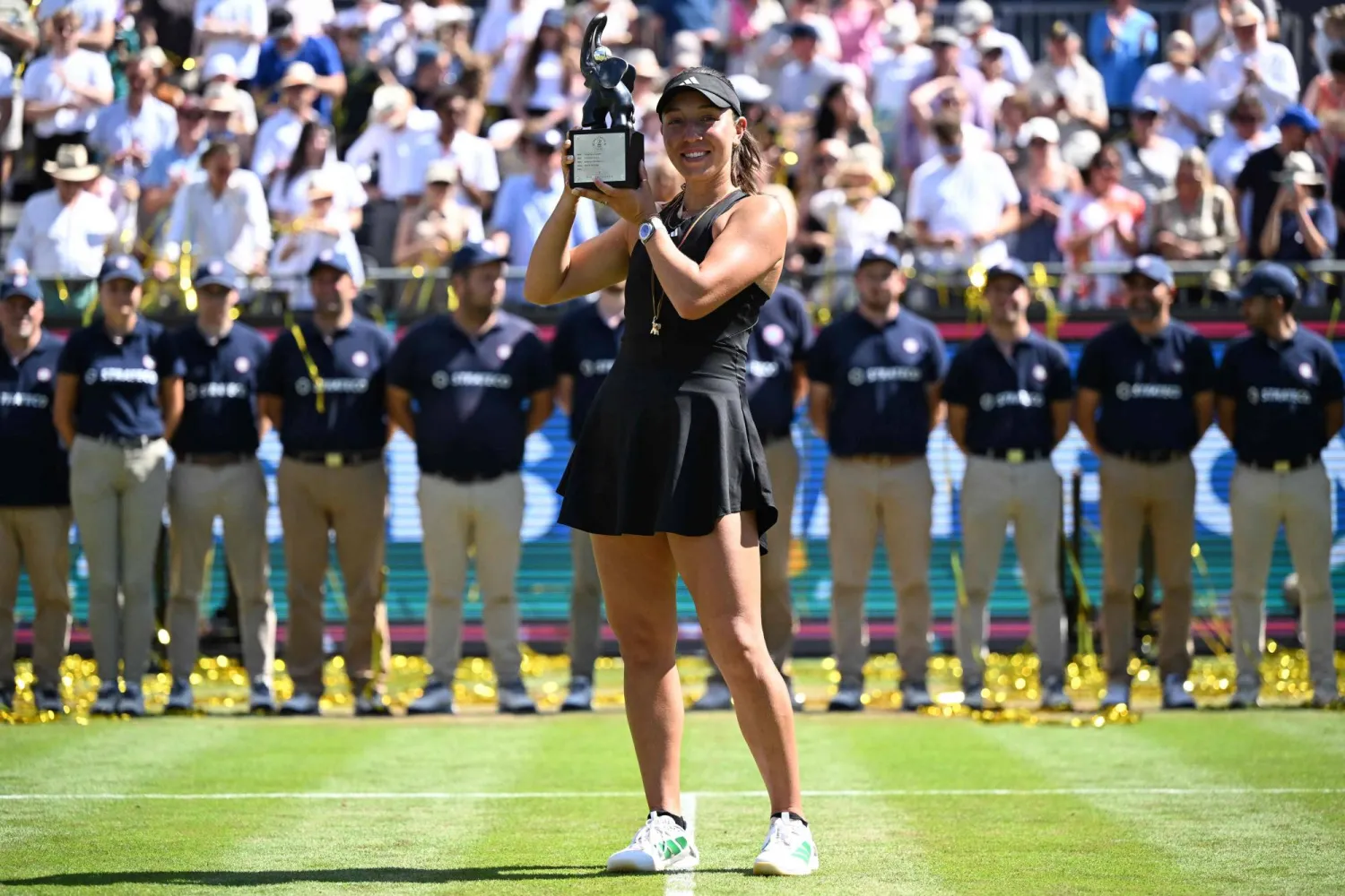 الأميركية جيسيكا بيغولا بطلة «باد هومبورغ» (أ.ف.ب)