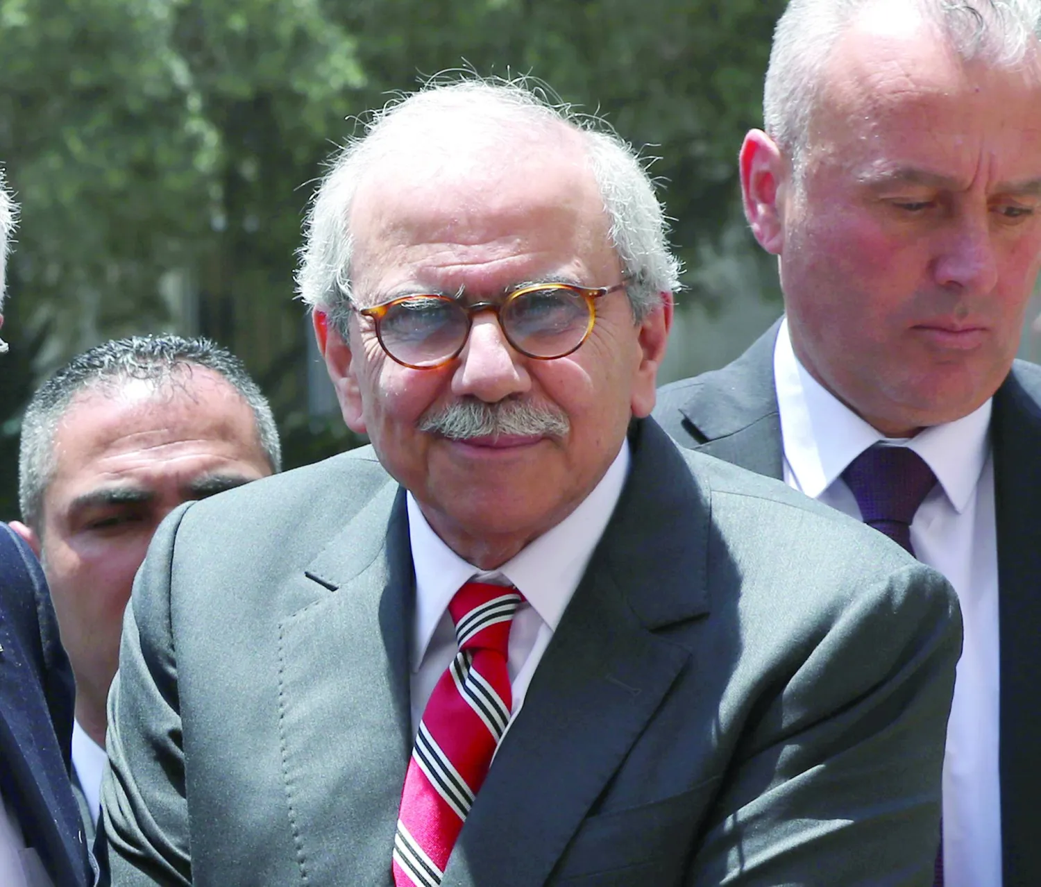 سلام لـ«الشرق الأوسط»: حصرية السلاح حاجة لبنانية