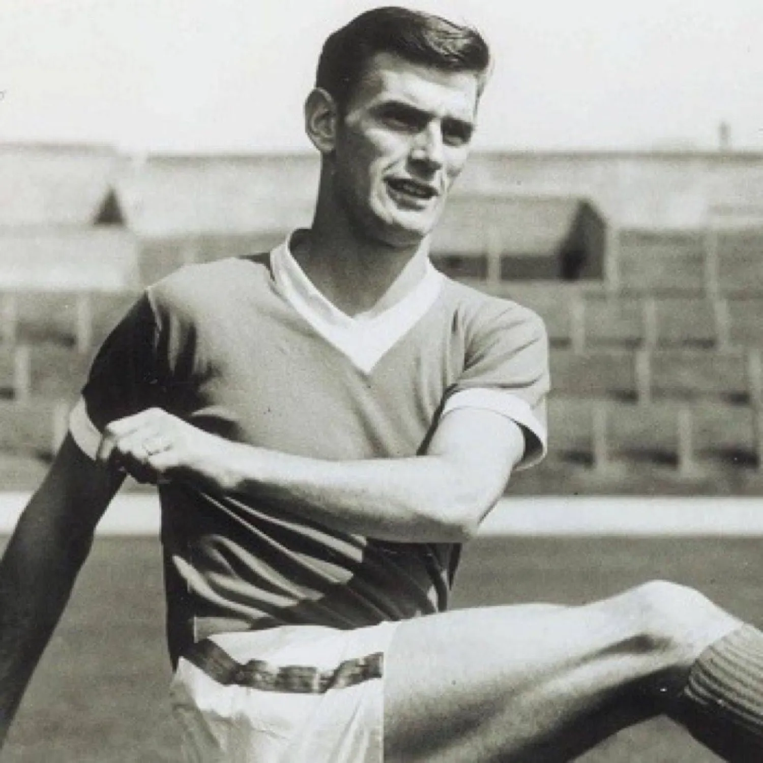 نادي ميدلسبره يعلن وفاة لاعبه آلان بيكوك (نادي ميدلسبره)