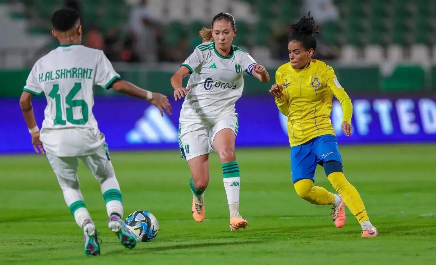 الدوري السعودي للسيدات يترقب فترة الانتقالات الصيفية (الشرق الأوسط)