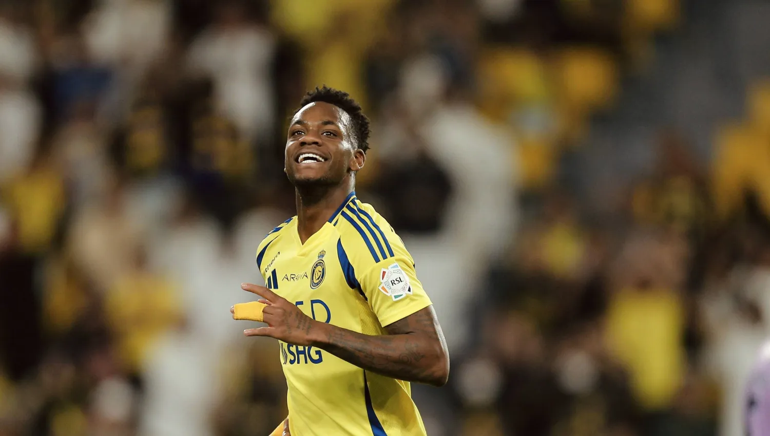 دوران يقترب من تمثيل فنربخشة التركي لموسم واحد (نادي النصر) 