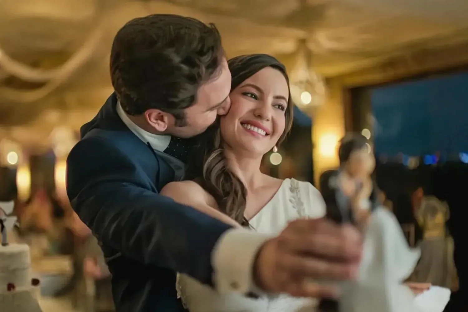 Başroldeki Ivana Baquero, Guillermo del Toro'nun üç Oscarlı başyapıtı Pan'ın Labirenti'ndeki (El laberinto del fauno) Ofelia rolüyle tanınıyor (Netflix)