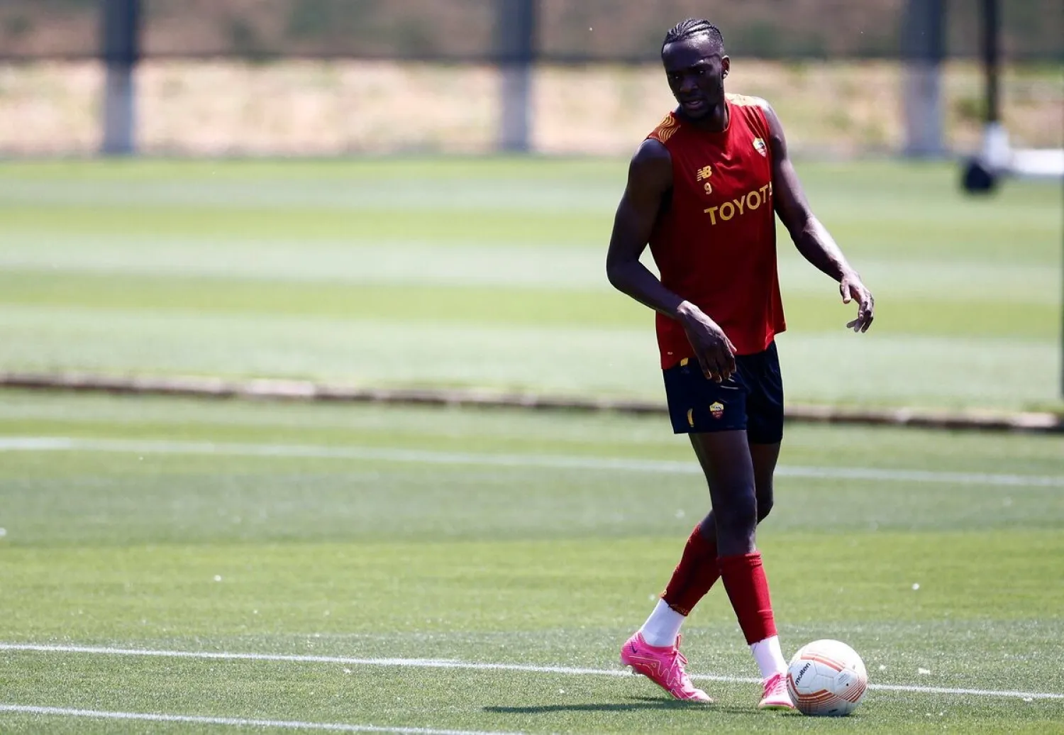 تامي أبراهام (رويترز)