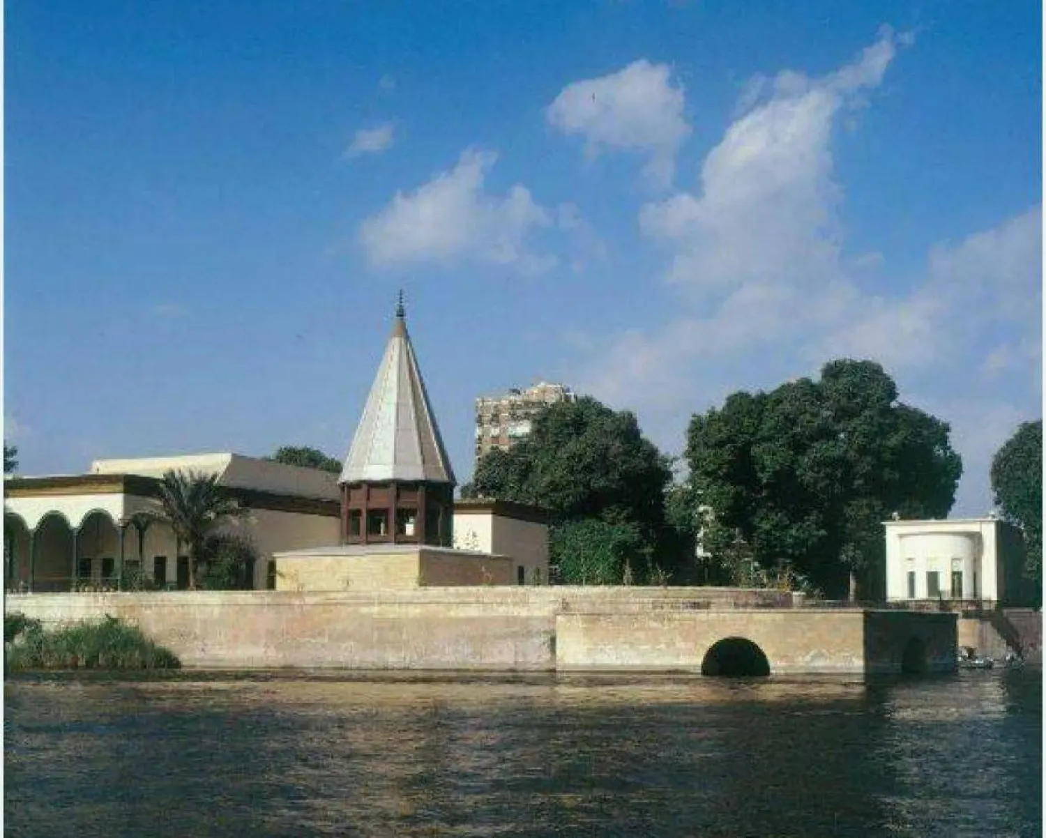 مقياس النيل في جزيرة الروضة (وزارة السياحة والآثار)