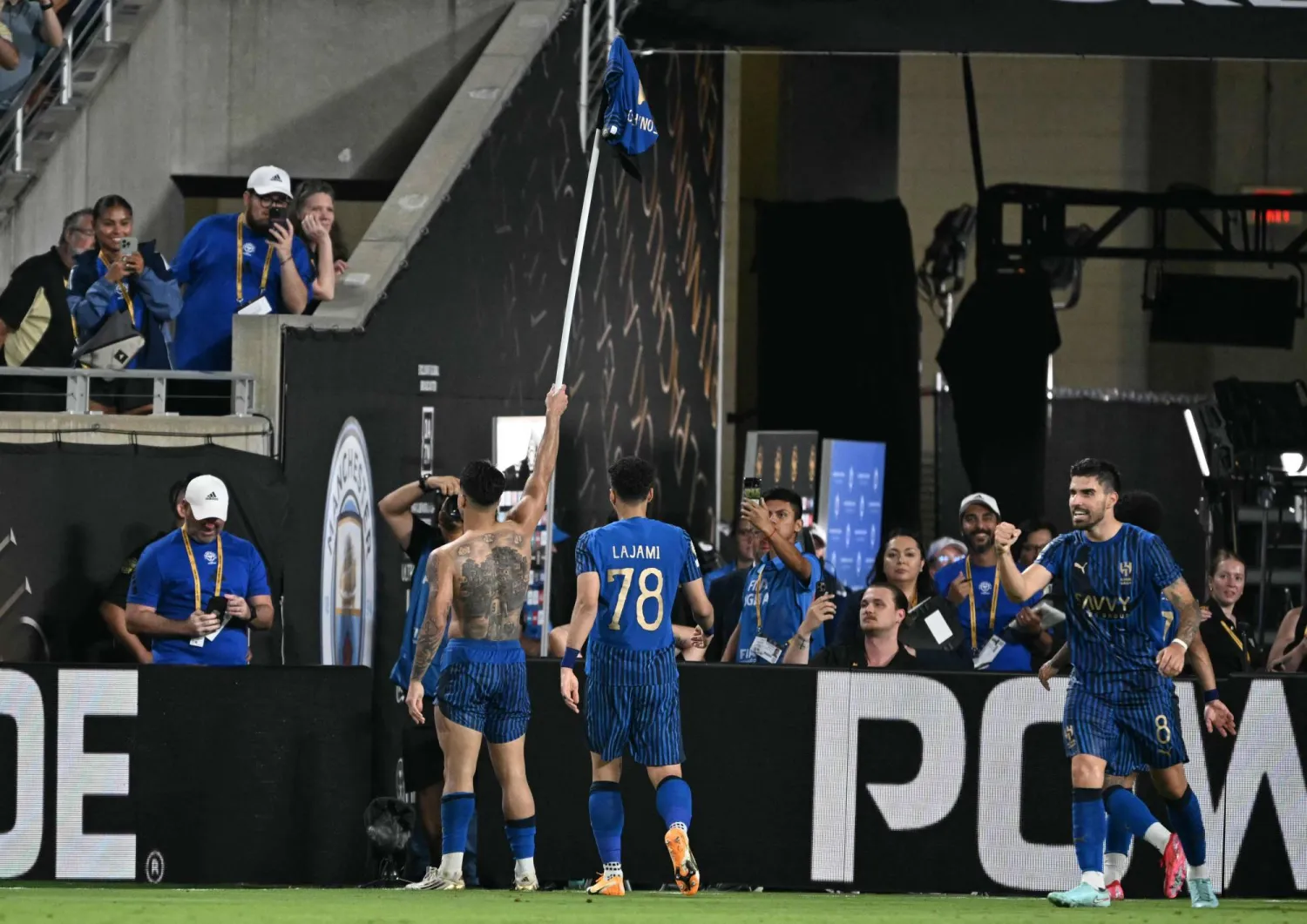 فرحة هلالية تكررت أربعة مرات في شباك السيتي (أ.ف.ب)