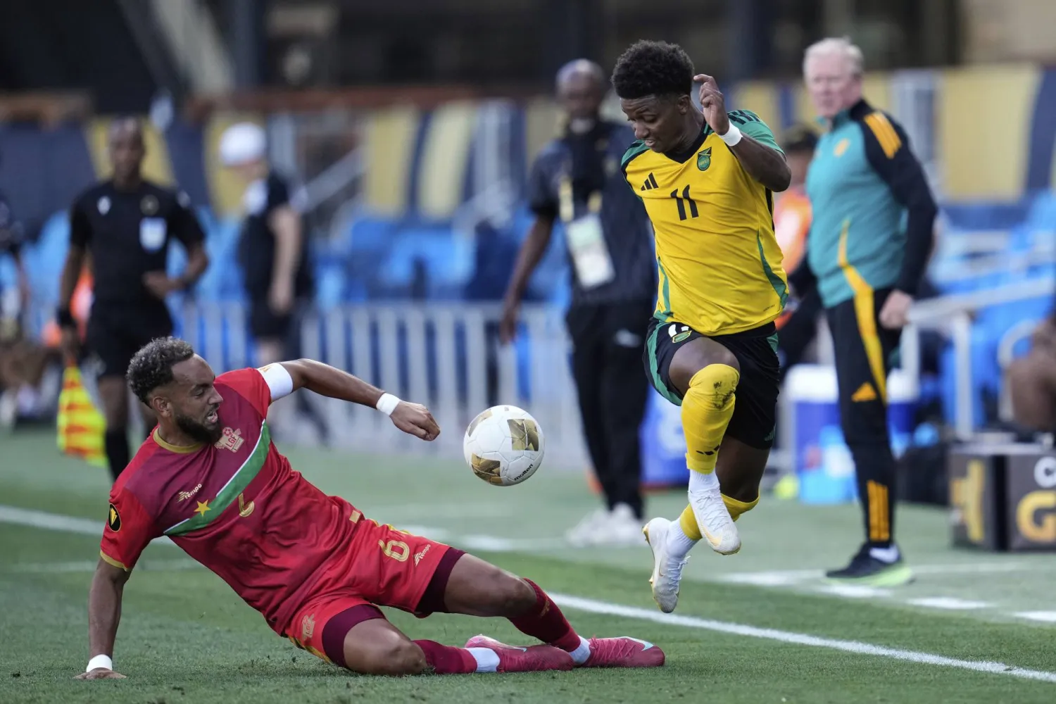 ديماراي غراي (أ.ب)