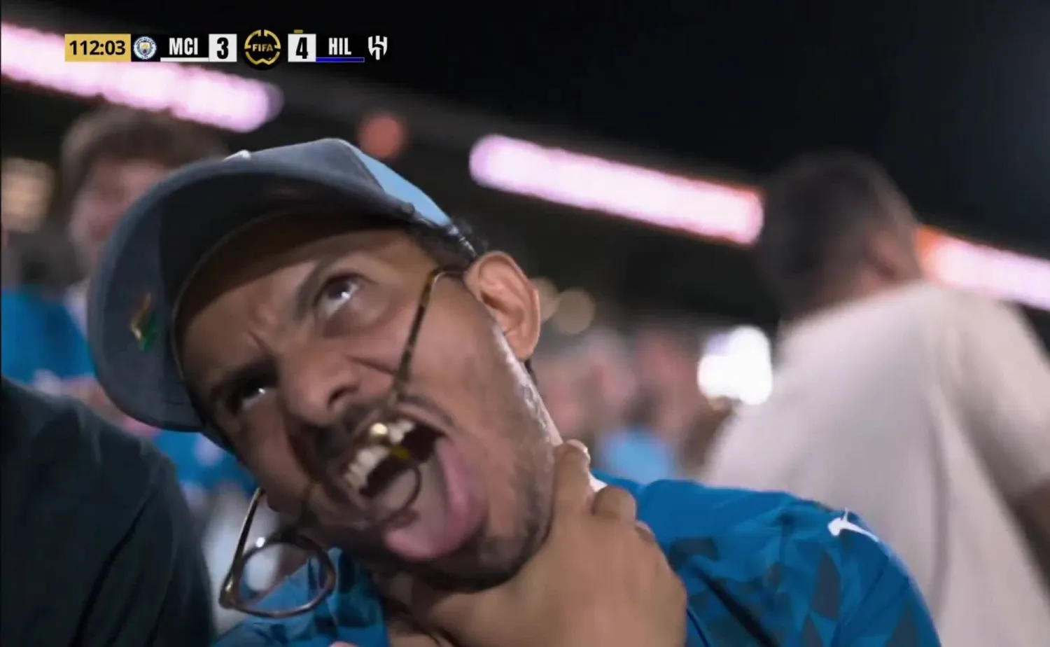 فرحة مناحي اليامي بهدف الهلال الرابع (دازن)