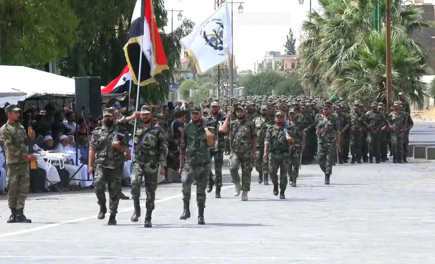 دورة عسكرية لفصائل التسويات في اللواء الثامن المدعوم من «حميميم» في بصرى الشام شرق درعا (أرشيفية - تجمع أحرار حوران)