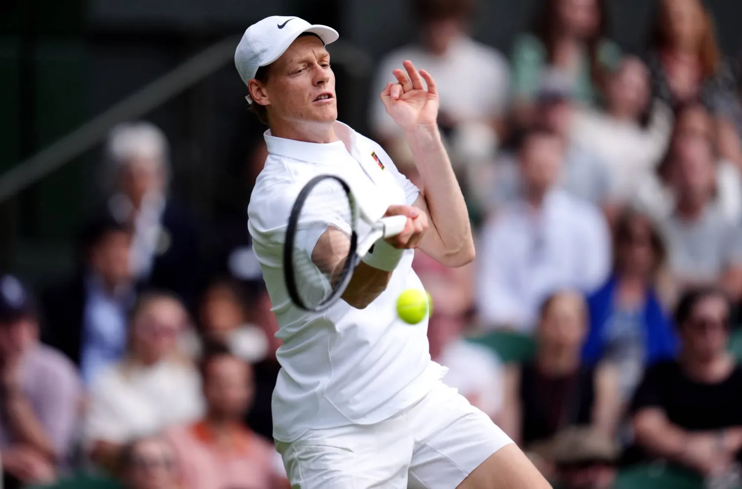 سينر خلال لقائه مع الأسترالي ألكسندر فوكيتش (د.ب.أ)