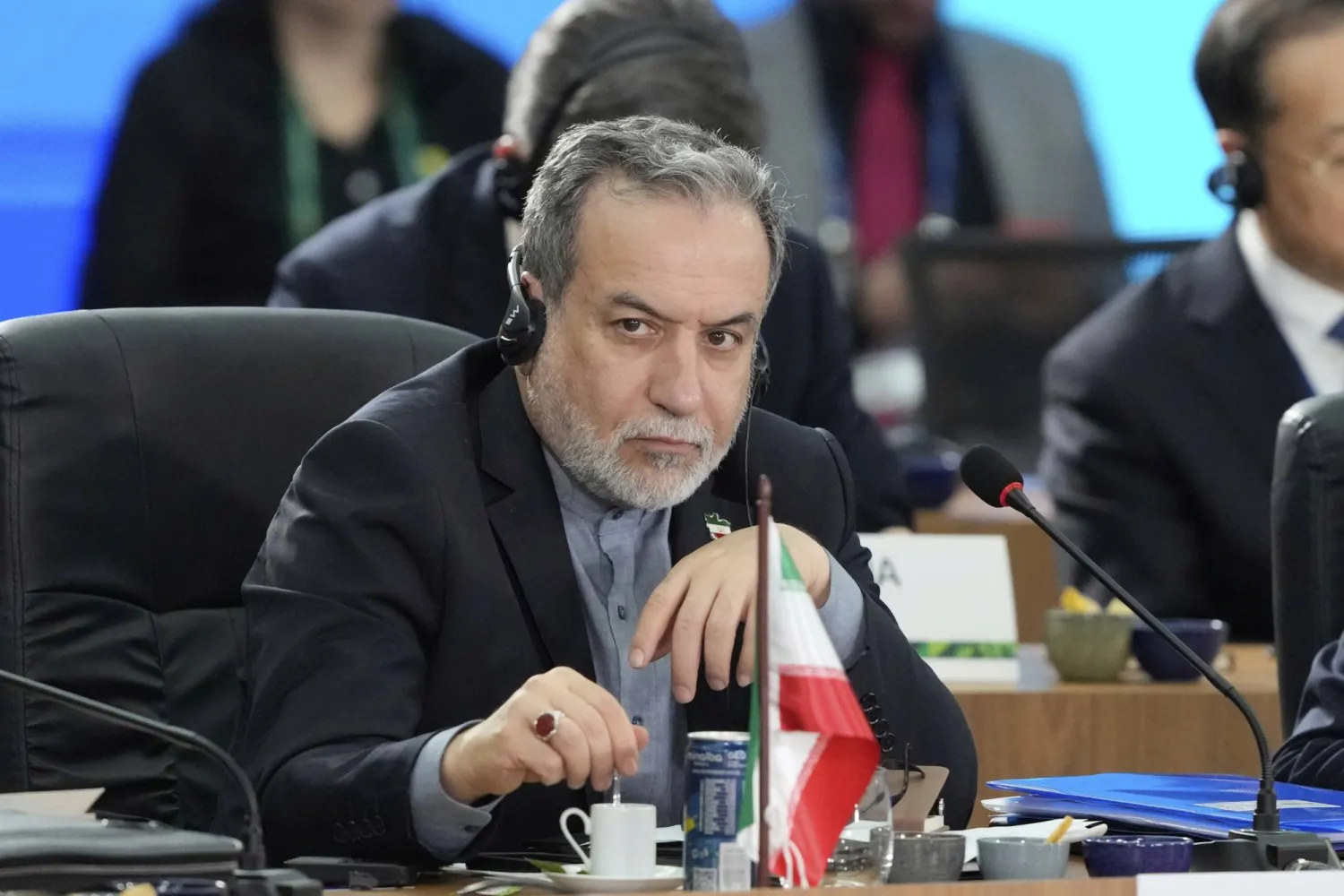 قال وزير الخارجية الإيراني عباس عراقجي خلال مشاركته في قمة «بريكس» بالبرازيل (أ.ب)