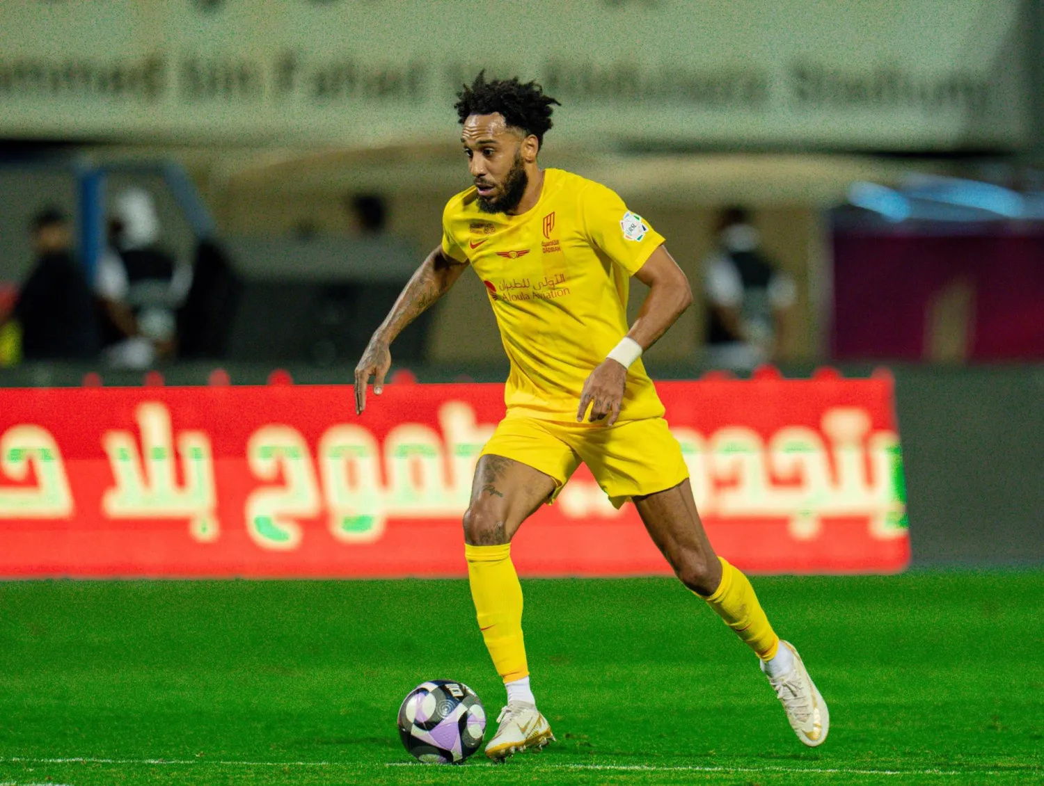  هل يرحل أوباميانغ من الدوري السعودي؟ (الشرق الأوسط)