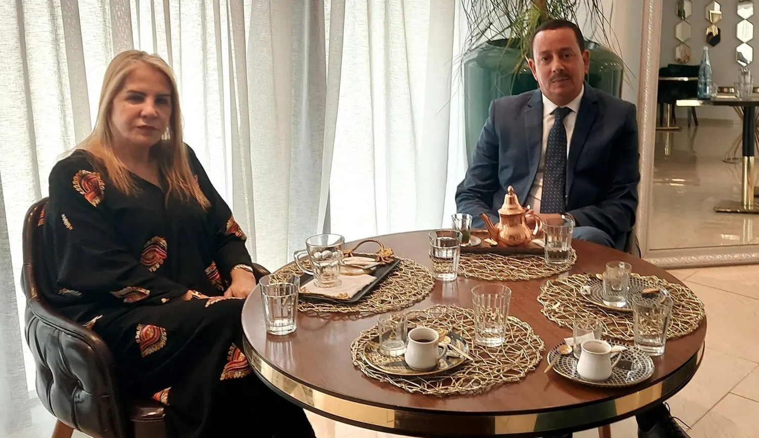 الوزير السابق بلقاسم ساحلي وسيدة الأعمال سعيدة نغزة (حملة المرشحين سابقاً)