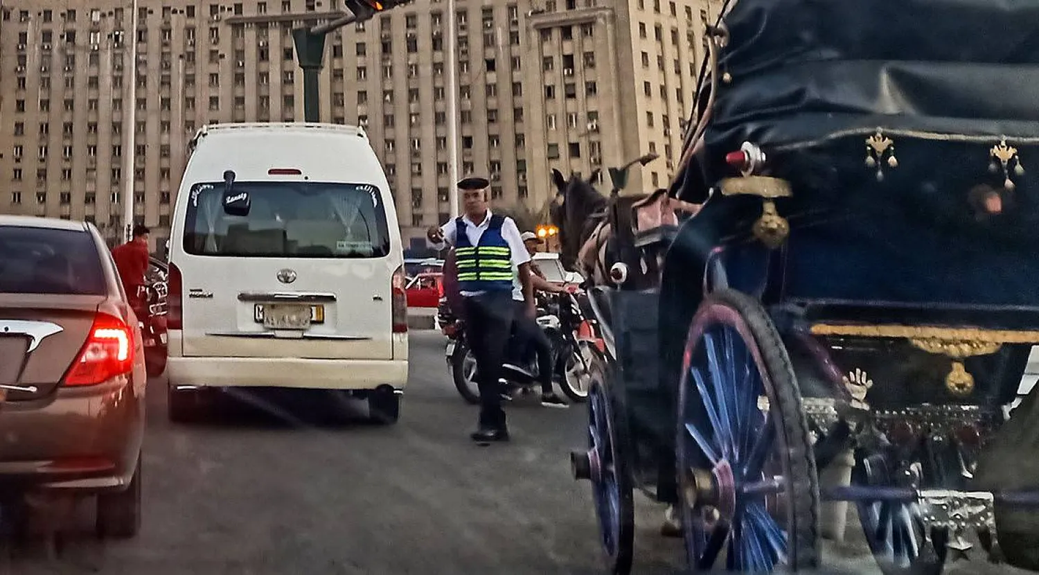 حملات مرورية تنفذها وزارة الداخلية المصرية (أ.ف.ب)