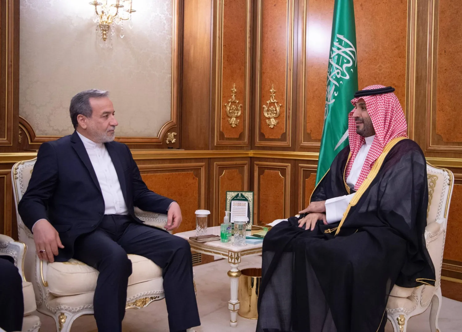 ولي العهد السعودي لدى لقائه عراقجي في جدة يوم الثلاثاء (واس)