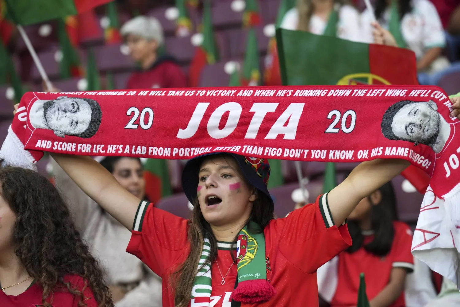 ليفربول سيؤبن جوتا وشقيقه في مباراة ودية (أ.ب)