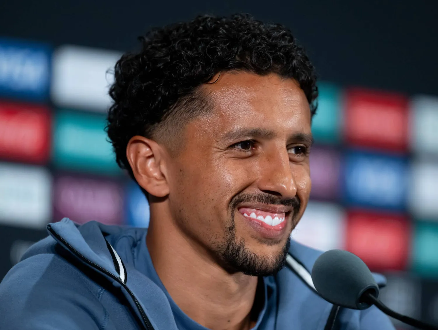 البرازيلي ماركينيوس قائد باريس سان جيرمان (د.ب.أ)