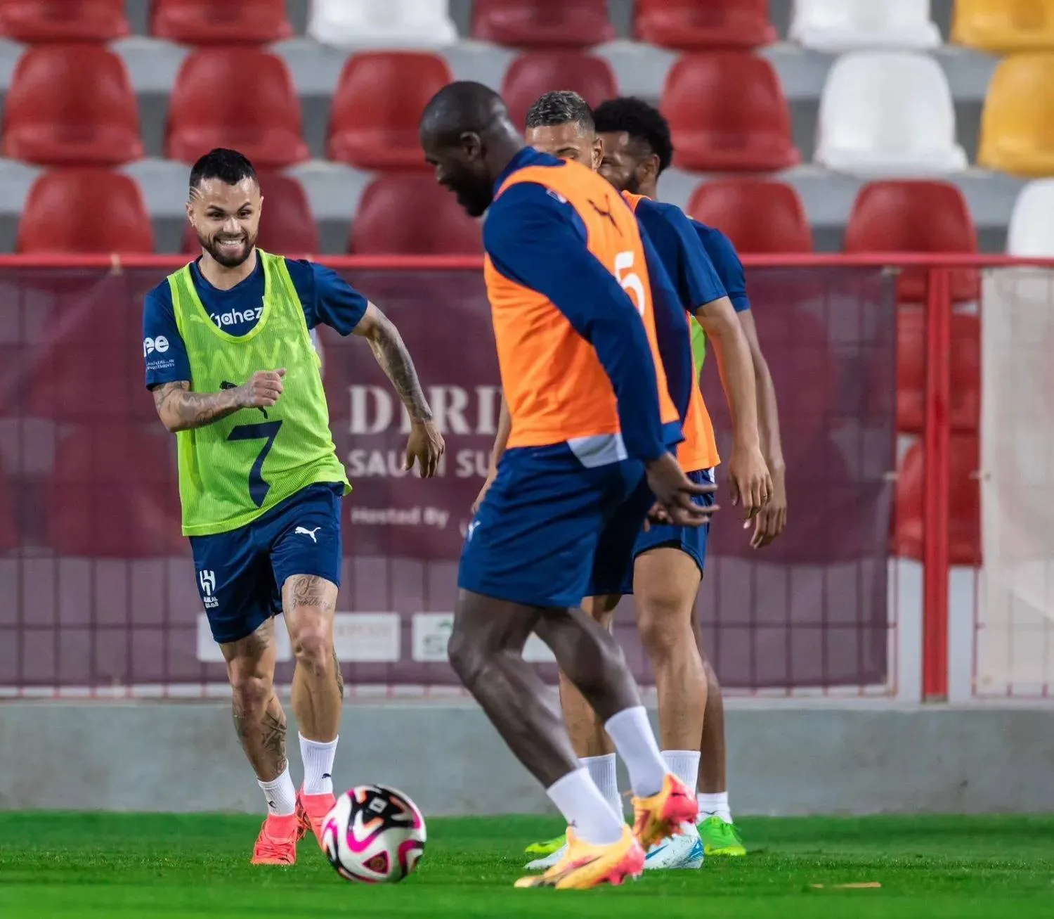 ميشايل على أعتاب العودة للدوري السعودي من بوابة العلا (نادي الهلال)
