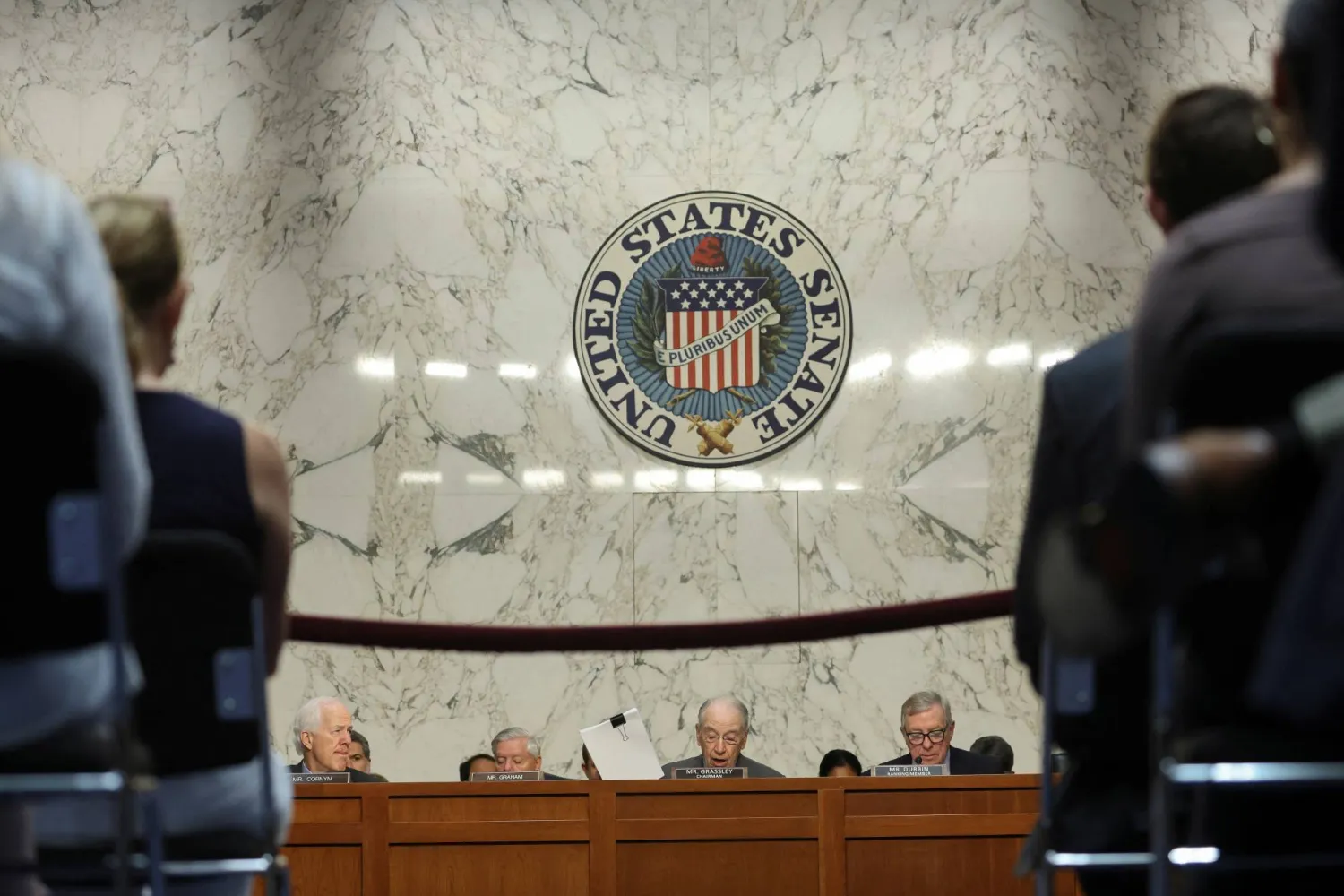 جانب من جلسة للجنة الشؤون القانونية في مجلس الشيوخ الأميركي يوم 17 يوليو (رويترز)