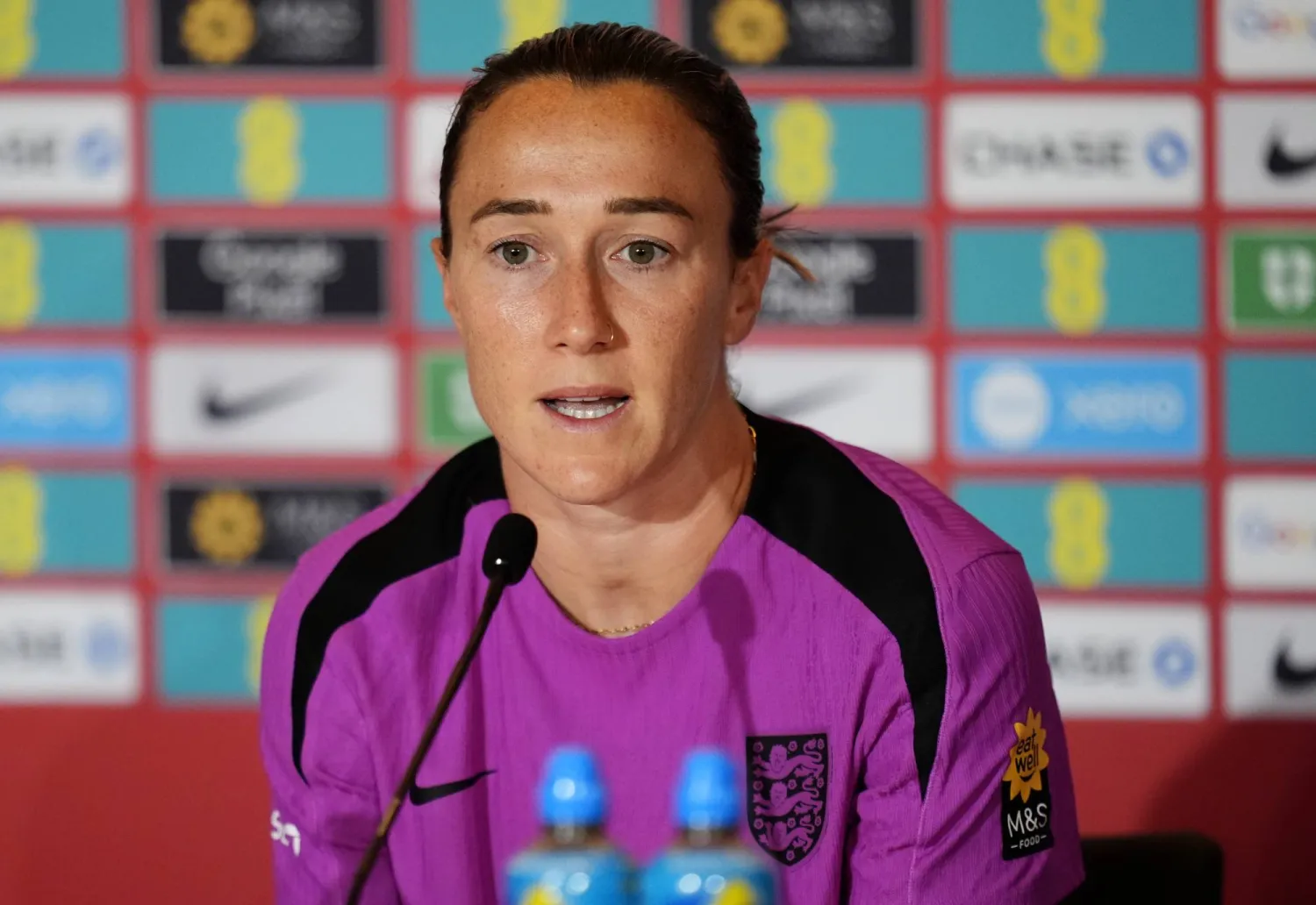 لوسي برونز (د.ب.أ)