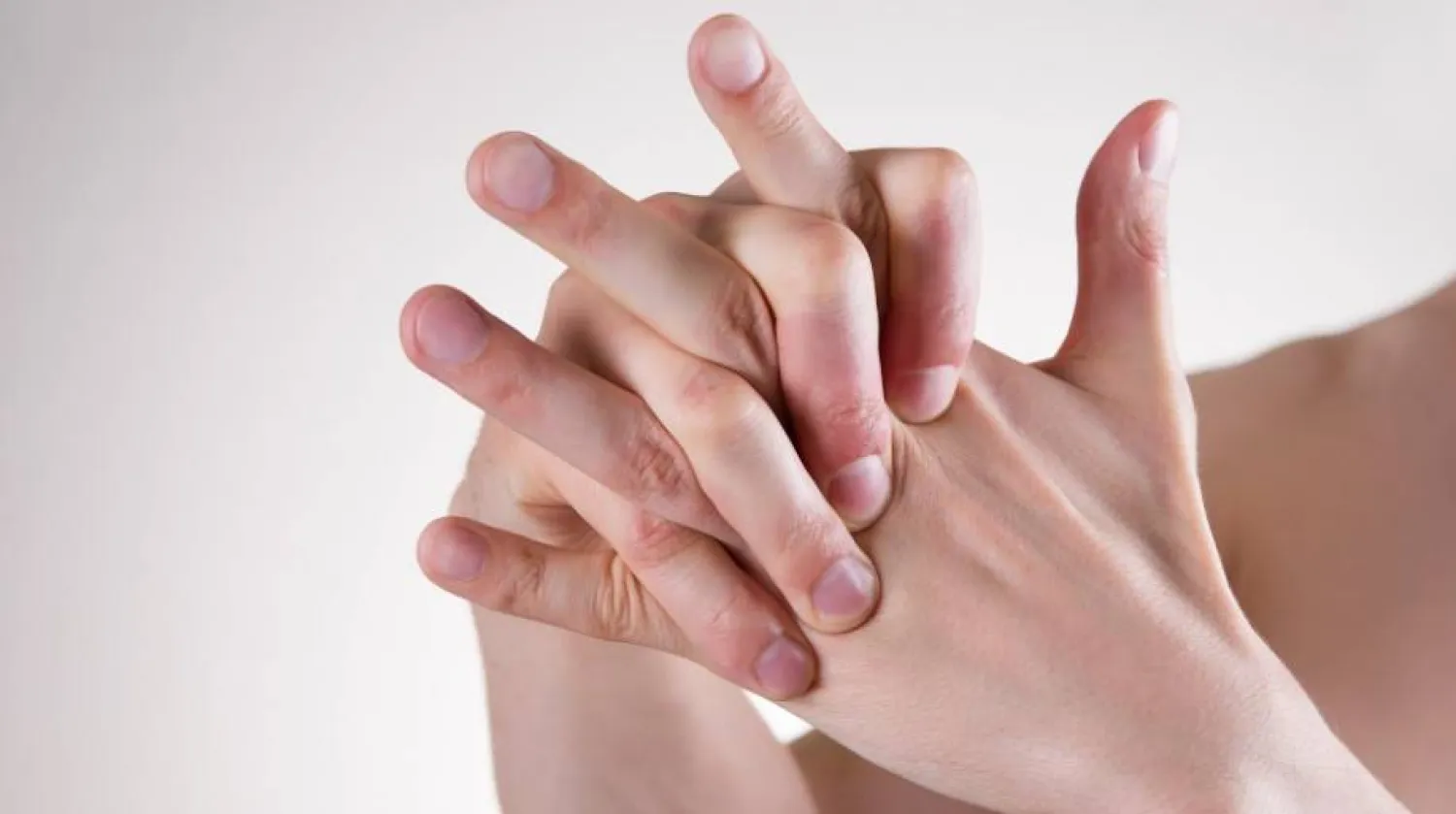 يُعدّ الفصال العظمي النوع الأكثر شيوعاً من التهاب المفاصل (أرشيفية - رويترز)