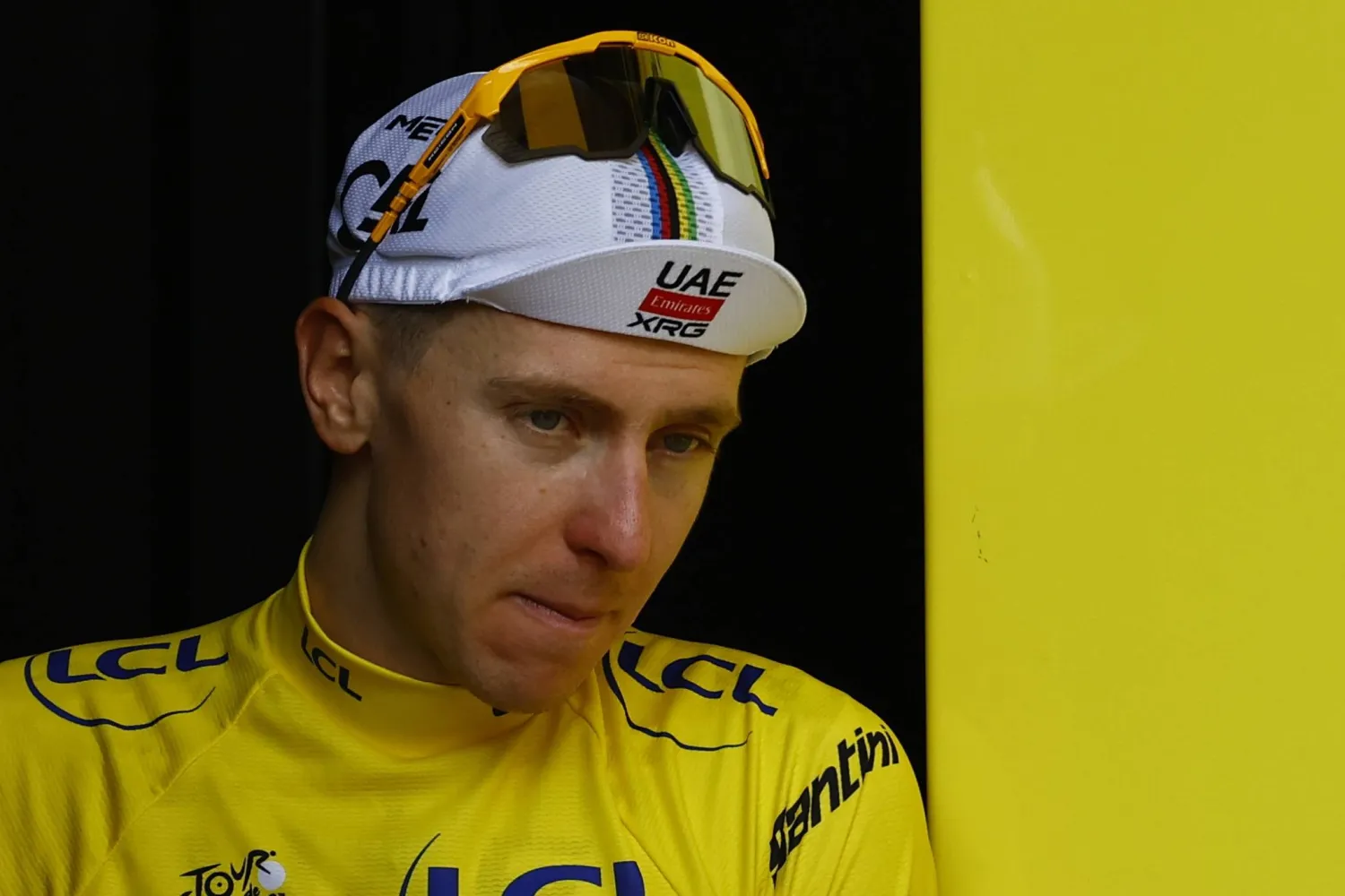 تادي بوغاتشار يواصل التحدي في تور دي فرانس (إ.ب.أ)