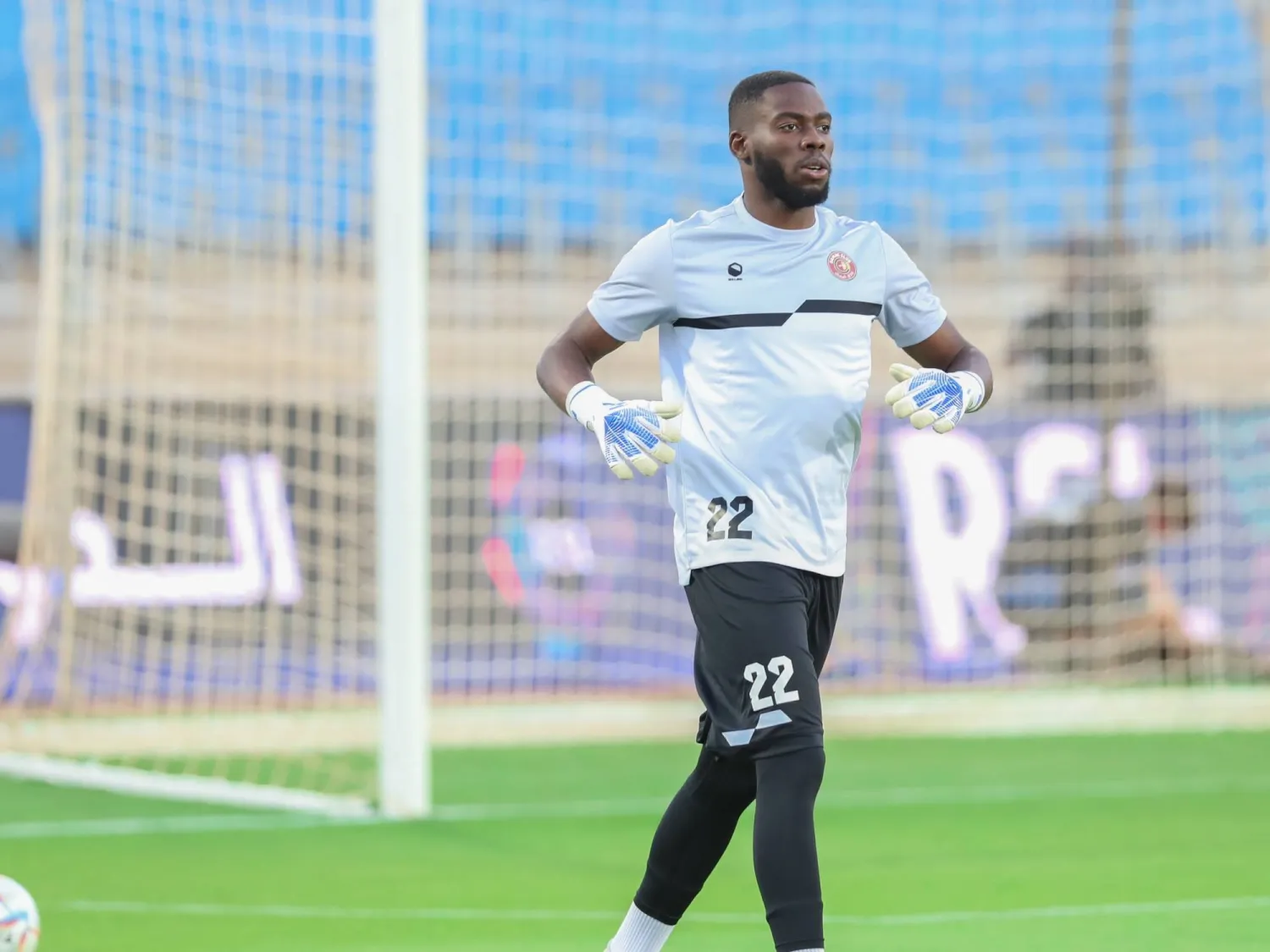 عبد الباسط هوساوي مثَّل ضمك في المواسم الأخيرة (نادي ضمك)