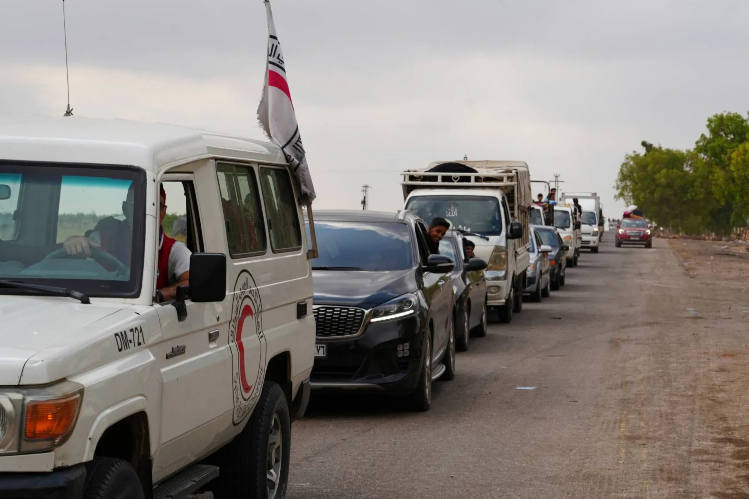 تضمن اتفاق وقف إطلاق النار فتح معابر إنسانية بين محافظتي درعا والسويداء... لتأمين خروج المدنيين والجرحى والمصابين (أ.ب)