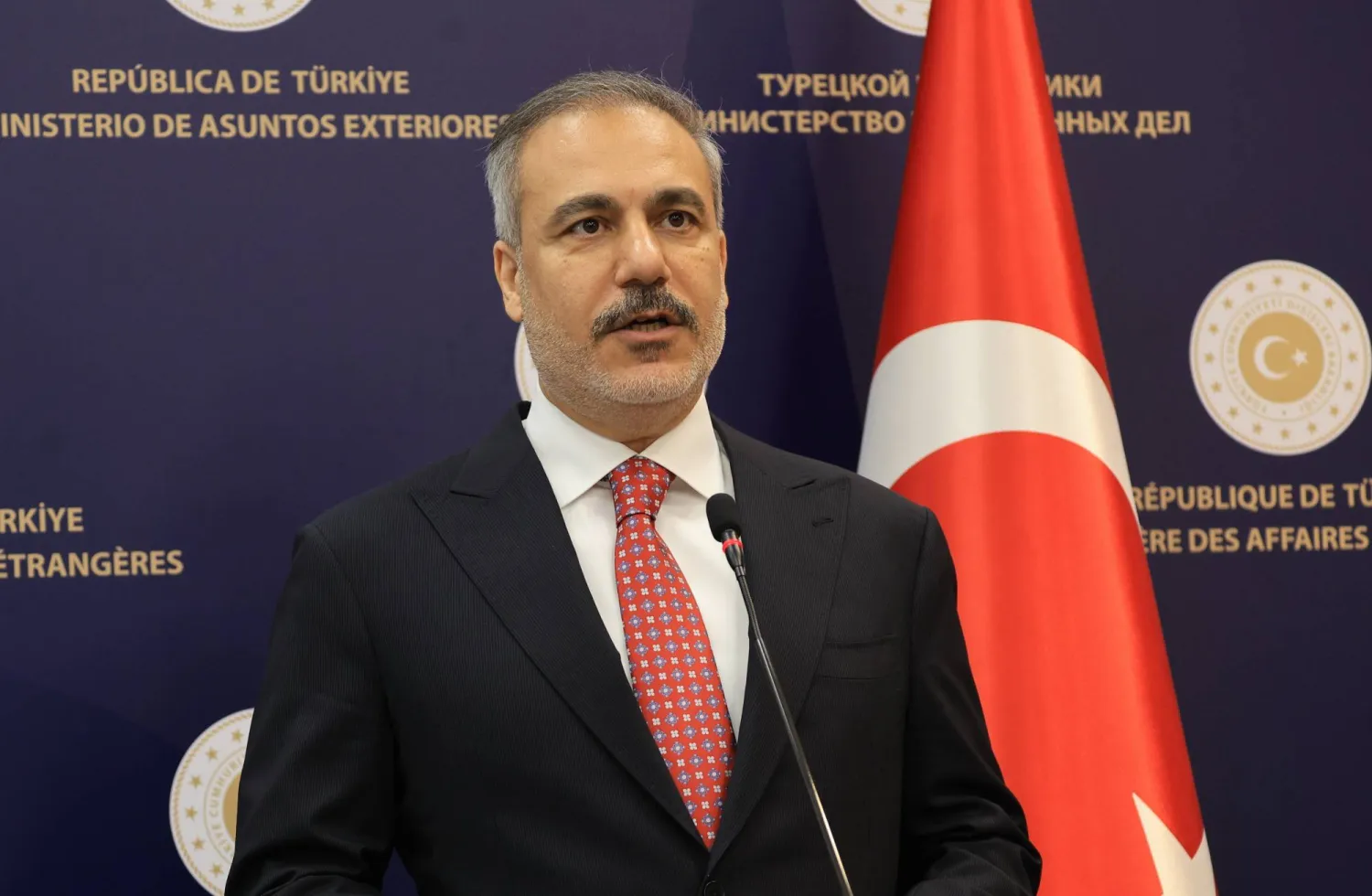 وزير الخارجية التركي هاكان فيدان (إ.ب.أ)