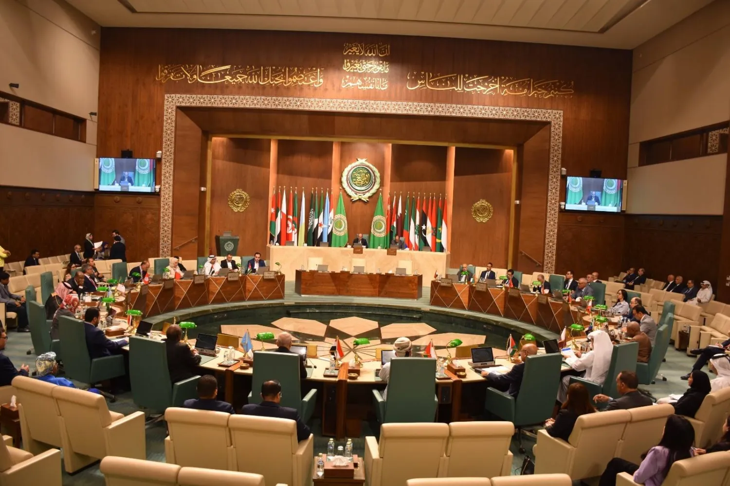 الجامعة العربية تدعو إلى تحرك عاجل لوقف «سياسة التجويع» في غزة (الجامعة)