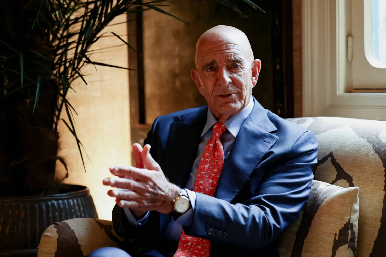 المبعوث الأميركي إلى سوريا توم برّاك (رويترز)