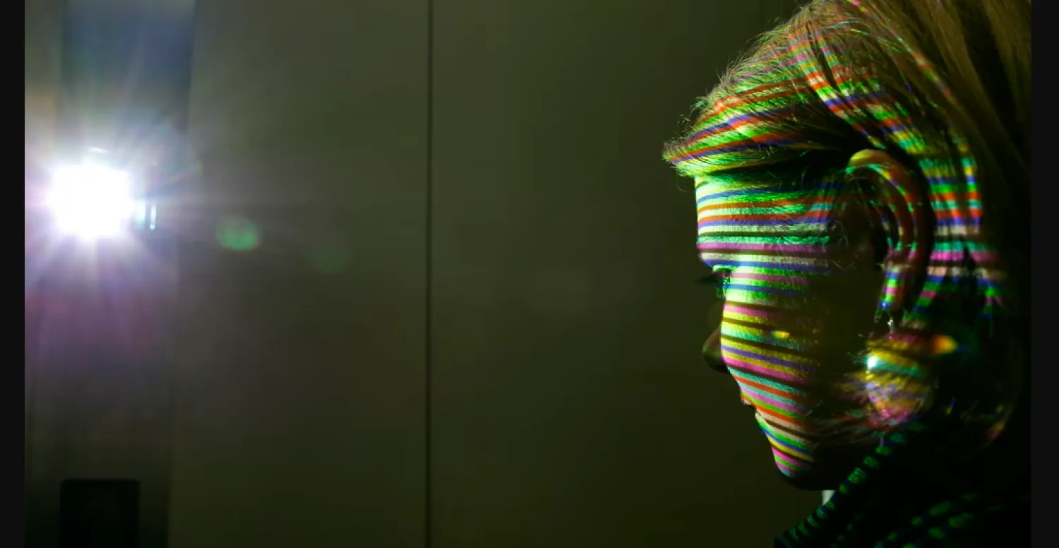 الأشخاص الذين يعانون من الاكتئاب يشعرون بالتعب الدائم والإرهاق (رويترز)