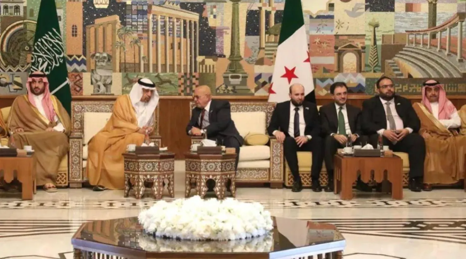 Suriye Enformasyon Bakanı: Suudi Arabistan ile 6 milyar dolarlık anlaşmalar imzalayacağız