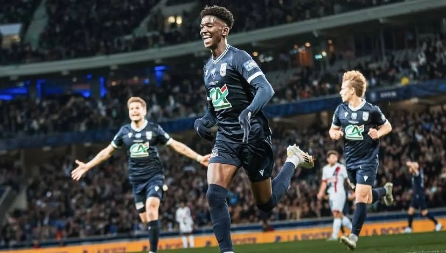 مهند آل سعد سيدشن تجربة إحترافية جديدة في الملاعب الأوروبية (الشرق الأوسط)