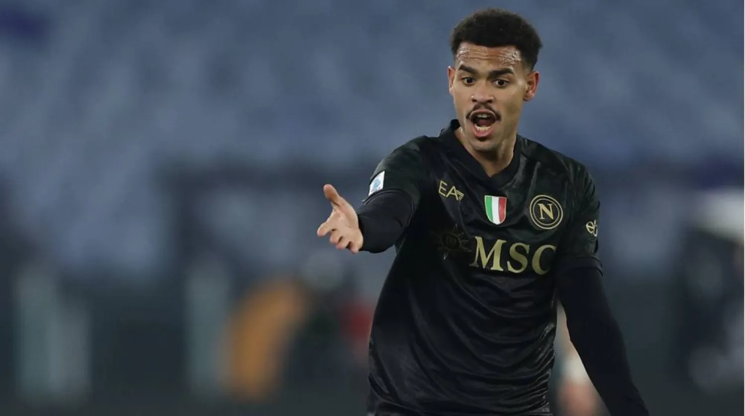 المهاجم الدولي البلجيكي سيريل نغونغي (نادي نابولي)