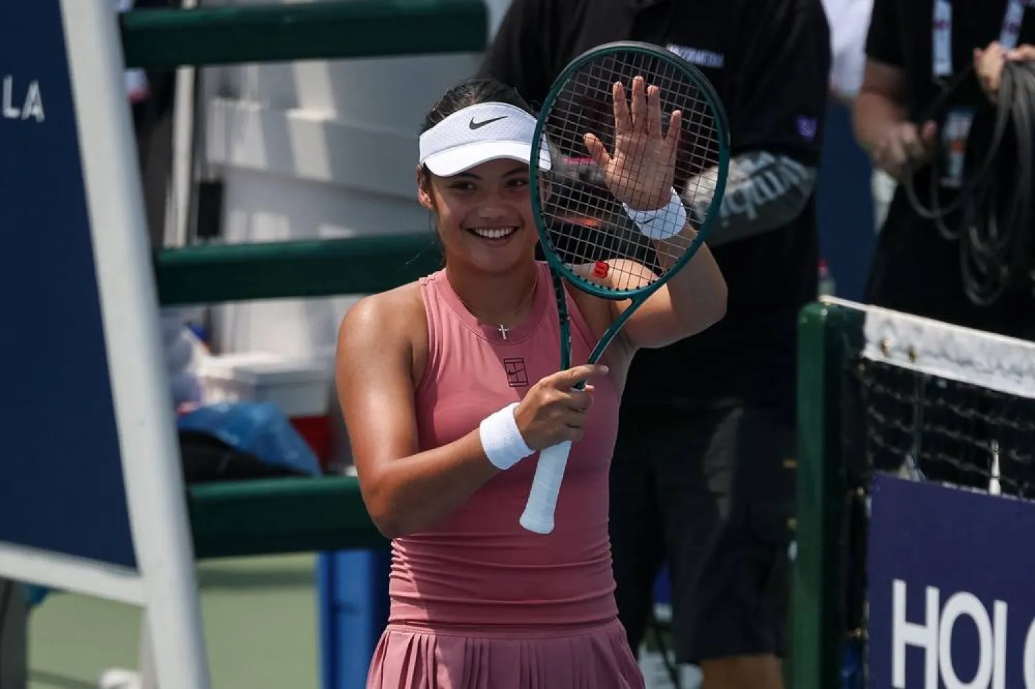 Emma Raducanu of the United Kingdom waves to fans after winning a women's singles match against Maria Sakkari of Greece on day 5 of the Mubadala Citi DC Open 2025 at William H Maria Sakkari of Greece .G. FitzGerald Tennis Center on July 25, 2025 in Washington, DC. (Getty Images/AFP)