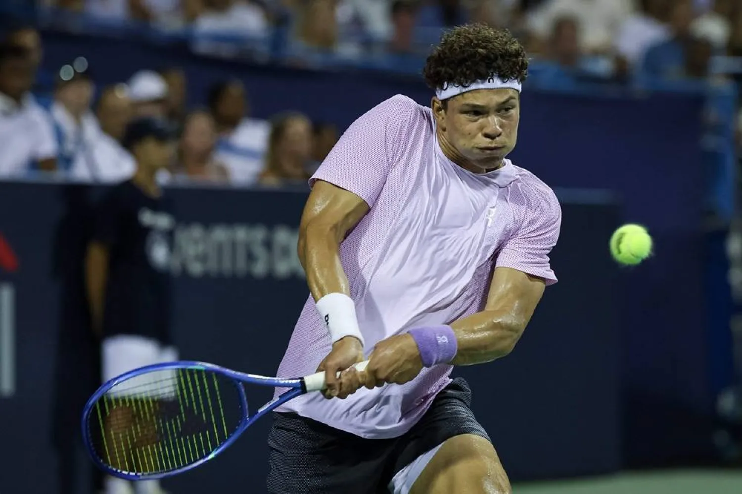 Ben Shelton of the United States returns a shot against Frances Tiafoe of the United States during the men's singles match on day 5 of the Mubadala Citi DC Open 2025 at William H.G. FitzGerald Tennis Center on July 25, 2025 in Washington, DC. (Getty Images/AFP) 