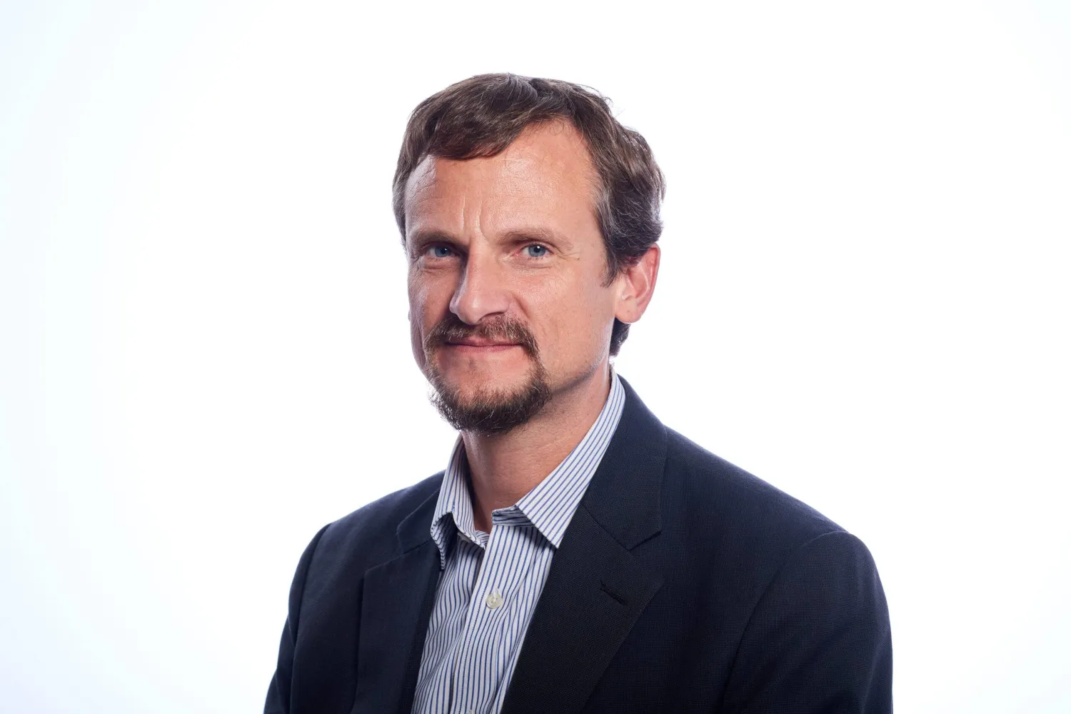 الأمين العام لنقابة لاعبي كرة القدم العالمية «فيفبرو» أليكس فيليبس (فيفبرو)