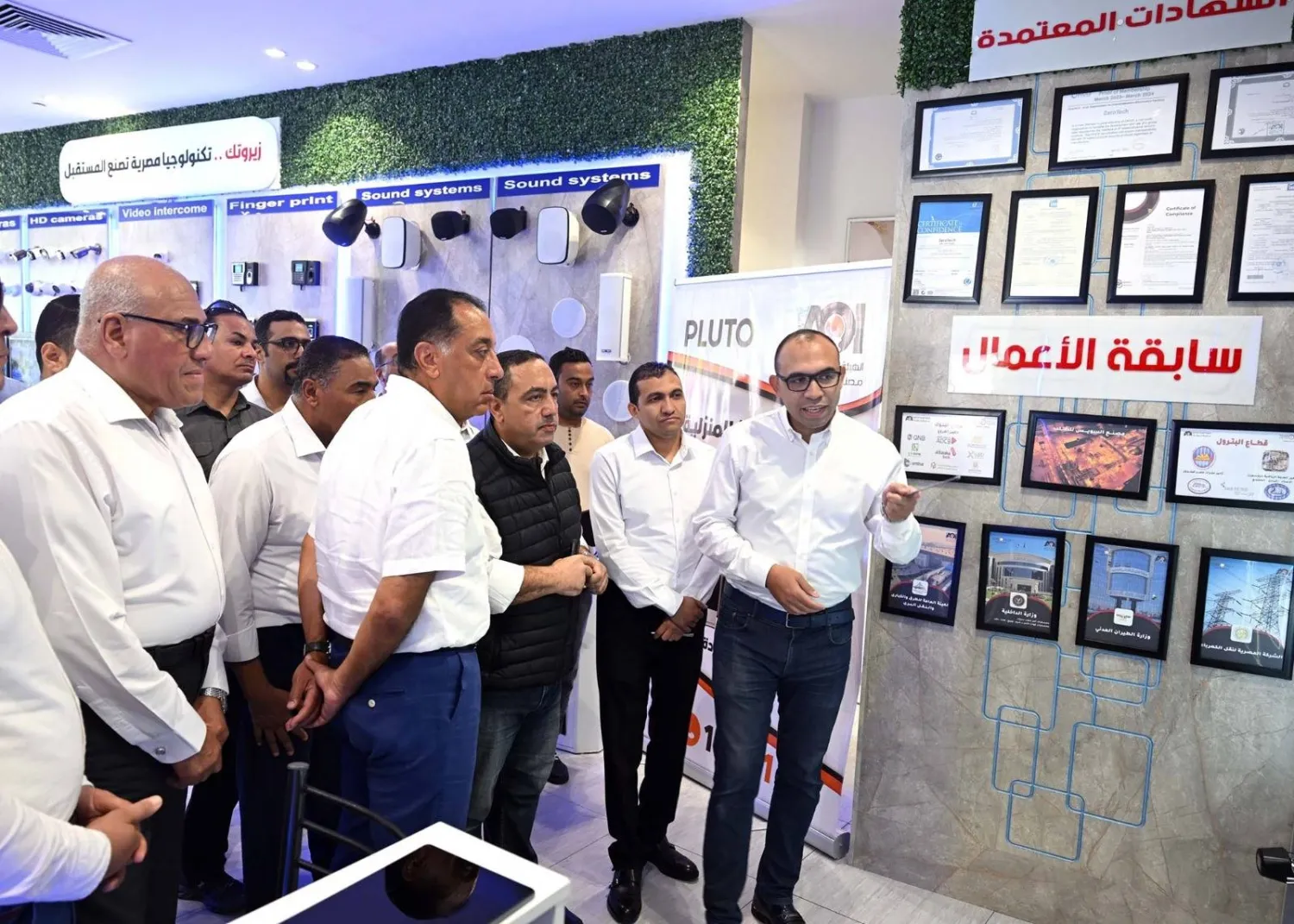 جولة مصطفى مدبولي بالساحل الشمالي الغربي شهدت افتتاح مجمعات صناعية (الحكومة المصرية)