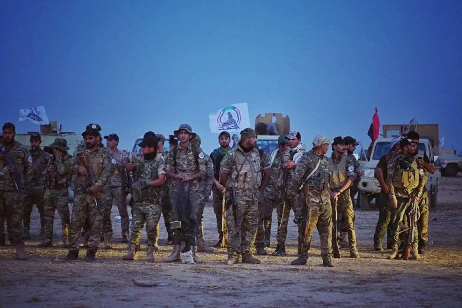 Bağdat'ın kuzeyinde keşif devriyesi sırasında Haşdi Şabi üyeleri (Arşiv – Haşdi Şabi basın ofisi)
