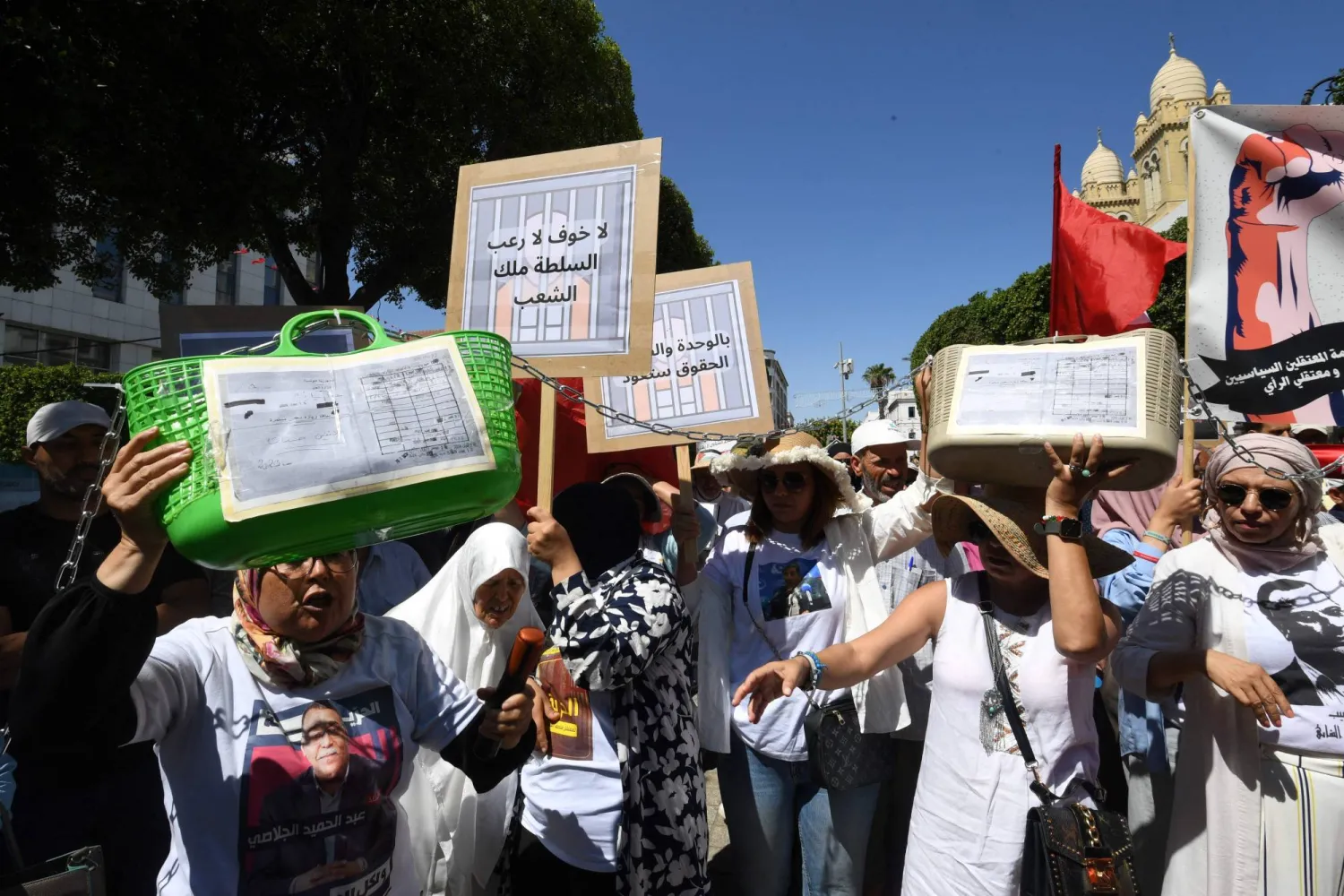 من احتجاج سابق نظمه «الاتحاد التونسي للشغل»... (أ.ف.ب)