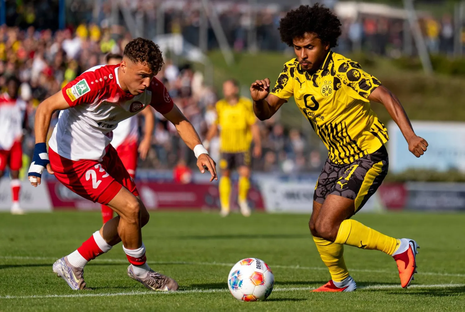 من المواجهة الودية بين دورتموند وزيجن (الشرق الأوسط)