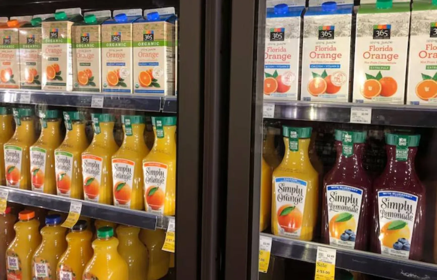 العصير يزيد من التهاب الأمعاء ونفاذية بطانة الأمعاء مما يؤثر سلباً على الميكروبيوم (أرشيفية-رويترز)