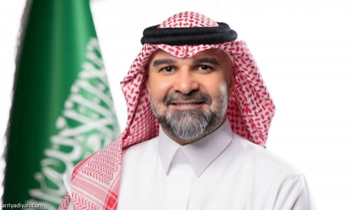رسمياً... فهد سندي يقدم قائمته لرئاسة الاتحاد