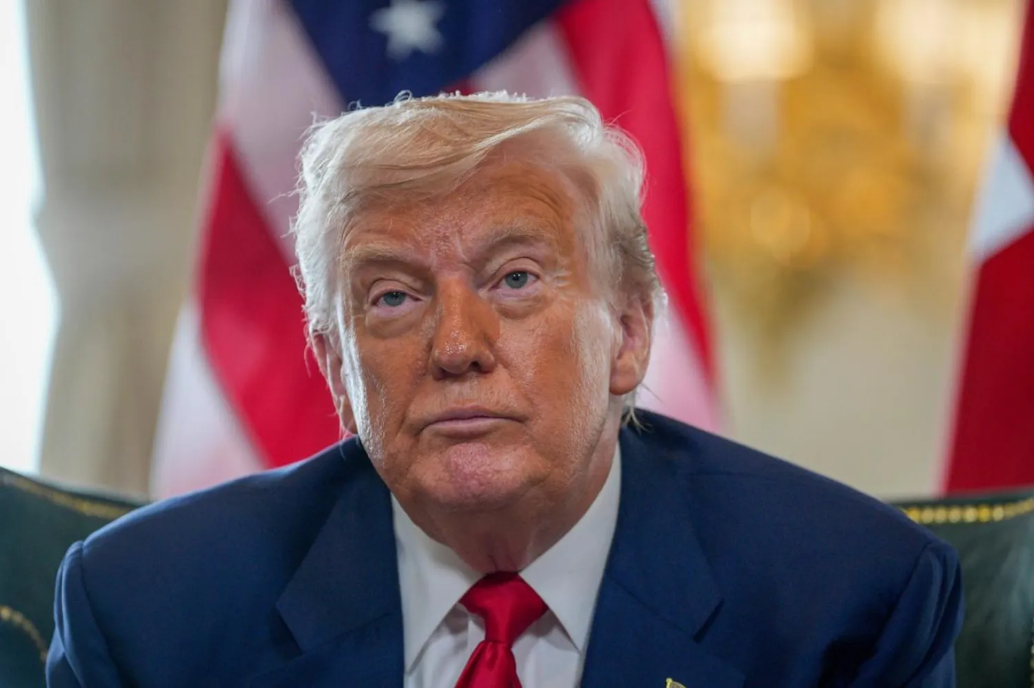 Reuters/Ipsos'un yeni anketi, ABD Başkanı Donald Trump'ın onay oranının ikinci döneminin başlangıcından bu yana anketin kaydettiği en düşük seviye olan yüzde 40'a düştüğünü ortaya koydu (AP)