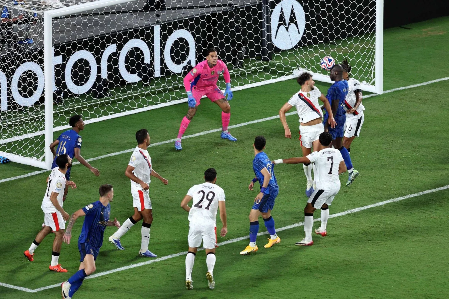 فوز الهلال على مانشستر سيتي قلب موازين الكرة العالمية في مونديال الأندية (الشرق الأوسط)