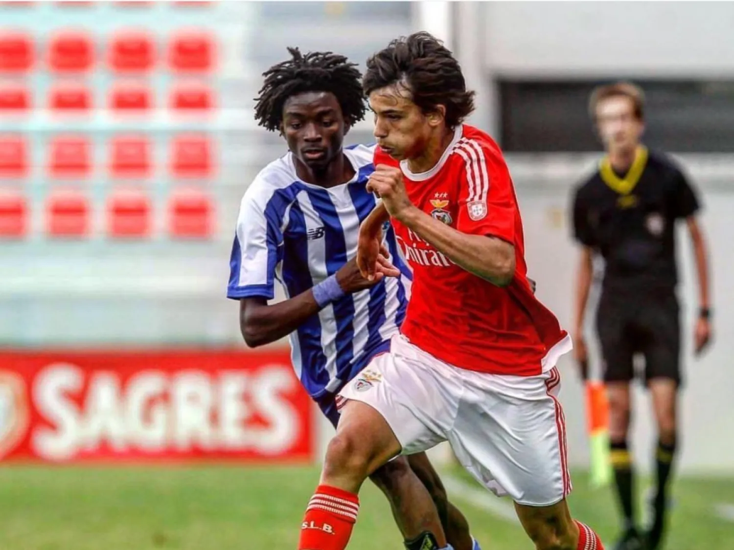 حقبة بنفيكا شهدت ذروة نجومية فيليكس (الشرق الأوسط)