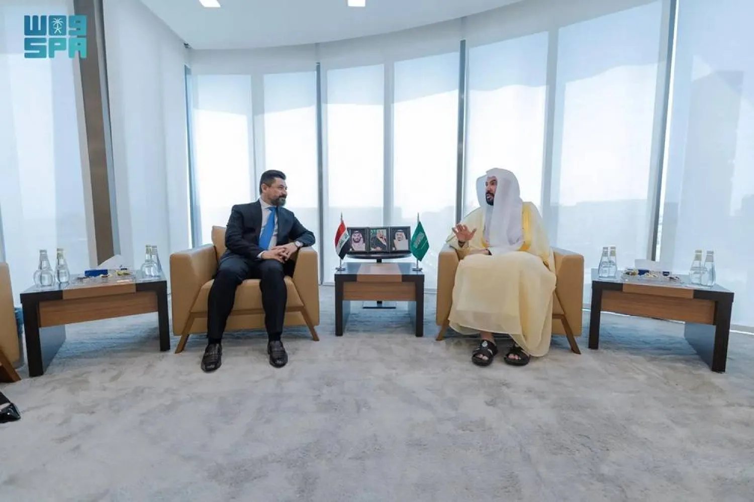 The Saudi and Iraqi justice ministers meet in Riyadh on Sunday. (SPA)