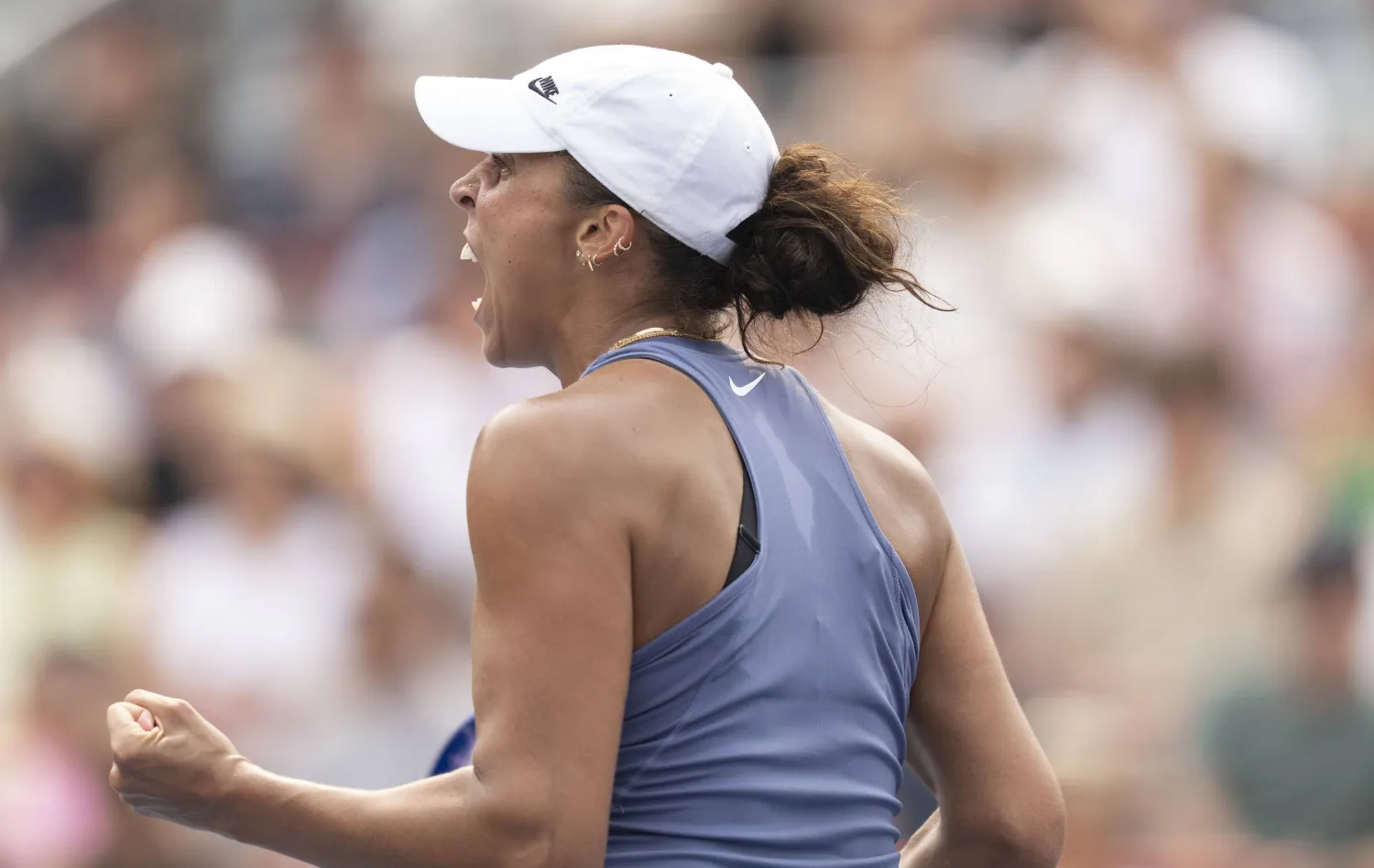 الأميركية ماديسون كيز تتألق في «مونتريال» (أ.ب) 